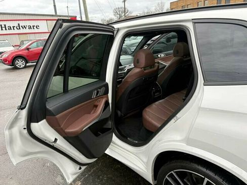Used 2020 BMW X5 xDrive40i w/ M Sport Package image 27