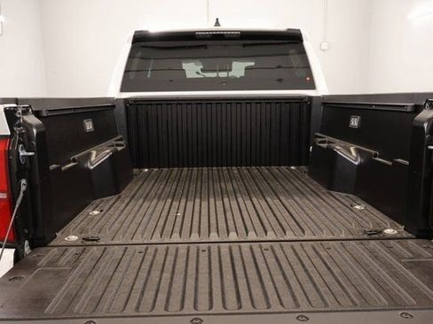 New 2025 Toyota Tacoma SR5 image 21