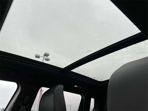 New 2025 Jeep Compass Limited w/ Sun & Sound Group image 25