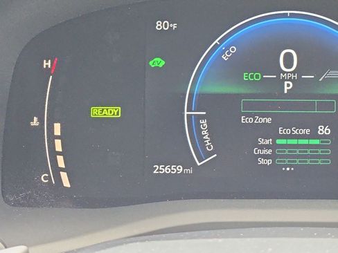 Used 2025 Toyota Camry SE w/ Convenience Package image 22