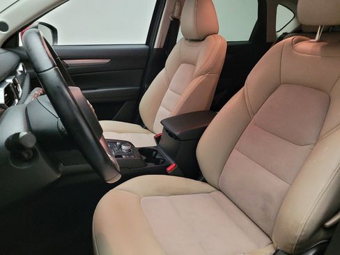 Used 2019 MAZDA CX-5 Touring image 17
