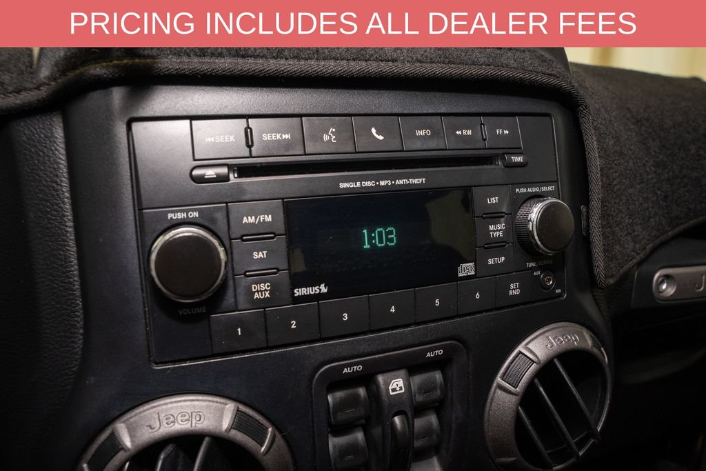 Used 2018 Jeep Wrangler Unlimited Sport S AWD/4WD image 12
