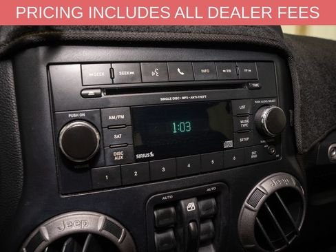 Used 2018 Jeep Wrangler Unlimited Sport S AWD/4WD image 12