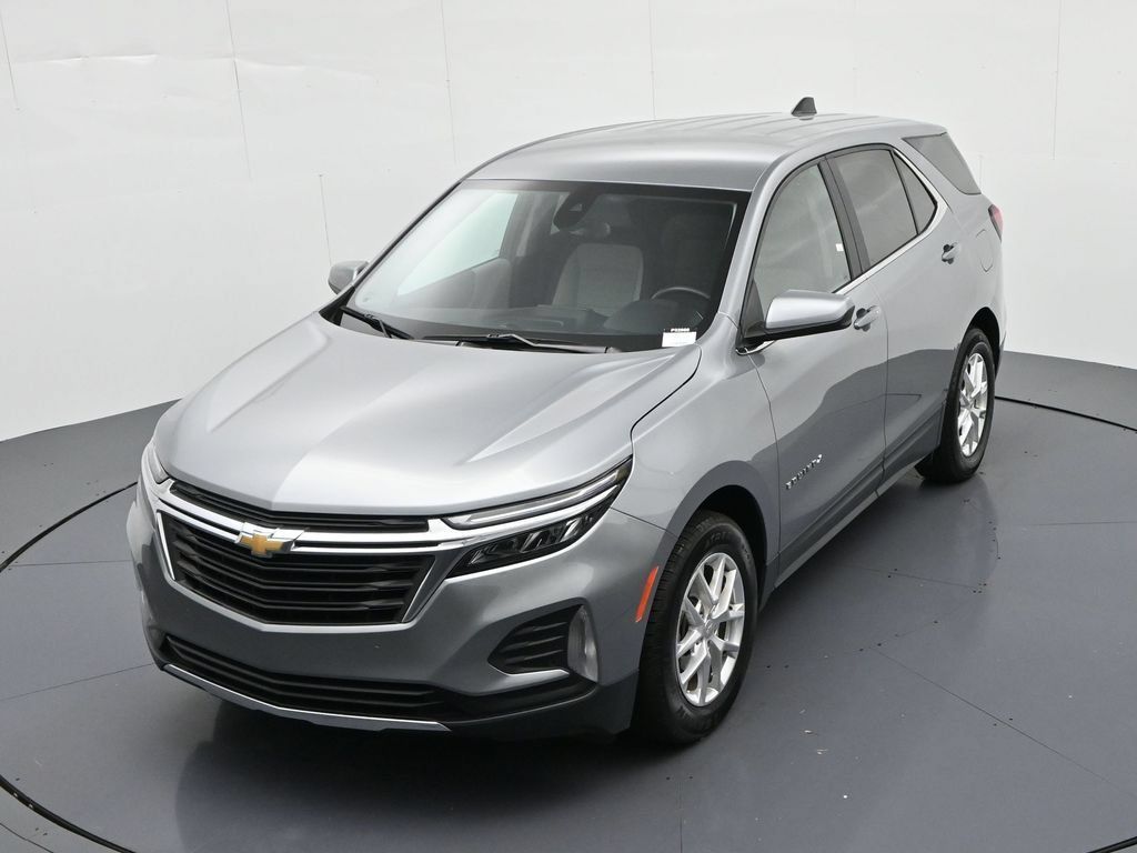 Used 2024 Chevrolet Equinox LT FWD image 17