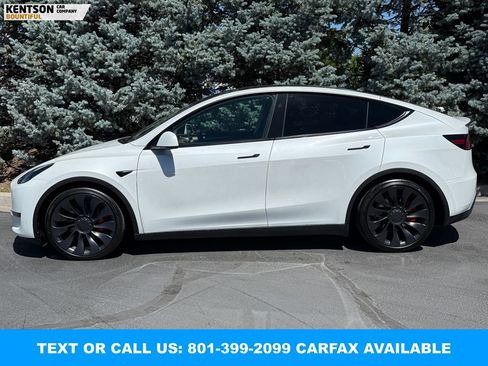 Used 2024 Tesla Model Y Performance AWD/4WD image 3