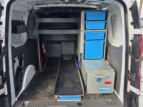 Used 2020 Ford Transit Connect XL FWD image 24