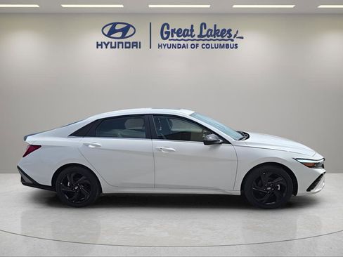 New 2026 Hyundai Elantra SEL Sport Premium w/ Cargo Package FWD image 6