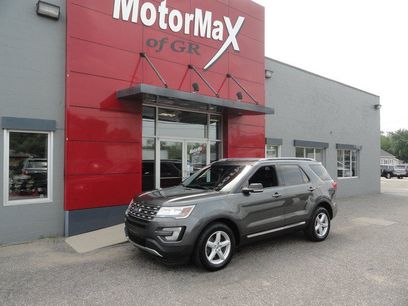 Used 2017 Ford Explorer XLT w/ Equipment Group 202A