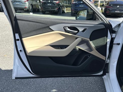 Certified 2025 Acura TLX w/ Technology Package image 17