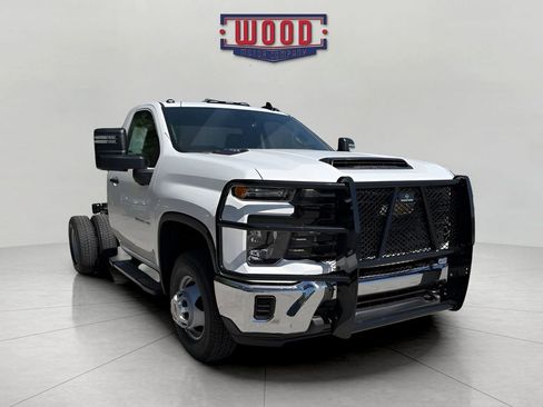 New 2026 Chevrolet Silverado 3500 W/T w/ WT Convenience Package AWD/4WD image 1