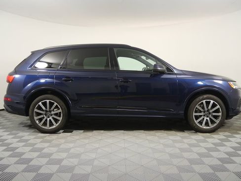 Used 2023 Audi Q7 2.0T Premium Plus w/ Premium Plus Package image 2