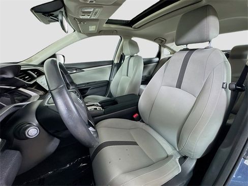 Used 2020 Honda Civic EX image 18