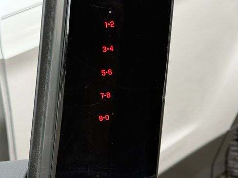 Used 2017 Ford Escape SE w/ Equipment Group 201A image 14