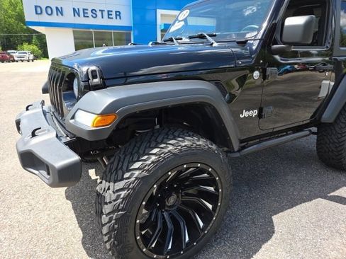 Used 2019 Jeep Wrangler Sport w/ Quick Order Package 23S AWD/4WD image 30
