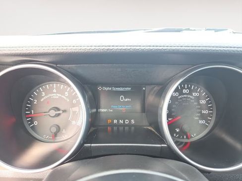 Used 2020 Ford Mustang Premium image 19