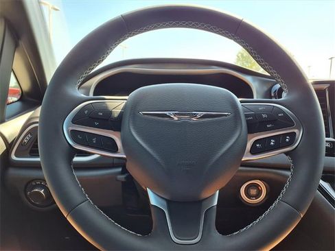 New 2026 Chrysler Voyager LX image 11