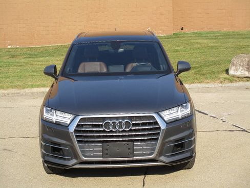 Used 2018 Audi Q7 3.0T Prestige w/ Prestige Package AWD/4WD image 55