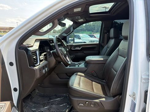 Used 2024 GMC Sierra 2500 Denali w/ Denali Reserve Package AWD/4WD image 11