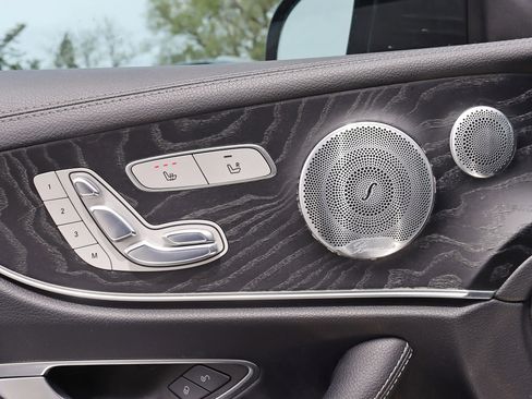 Used 2018 Mercedes-Benz E 400 4MATIC Coupe image 38