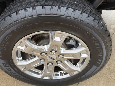 Used 2021 Ford F150 XLT w/ Equipment Group 302A High RWD image 9