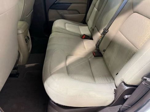 Used 2019 GMC Canyon SLE w/ SLE Convenience Package image 24