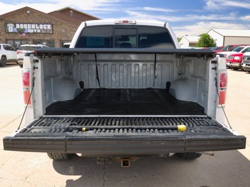 Used 2014 Ford F150 Lariat w/ Equipment Group 502A Luxury AWD/4WD image 5
