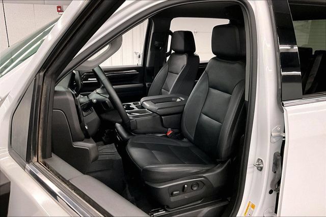 Used 2024 Chevrolet Silverado 2500 LTZ AWD/4WD image 23