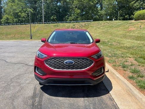 Used 2024 Ford Edge SEL AWD/4WD image 2