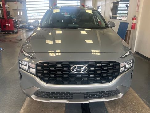 Used 2023 Hyundai Santa Fe SEL AWD/4WD image 9