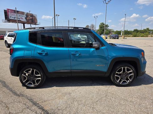 Used 2019 Jeep Renegade Limited AWD/4WD image 4