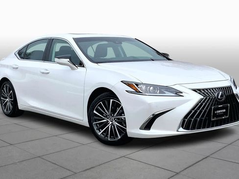 Certified 2025 Lexus ES 350 w/ Premium Package image 3