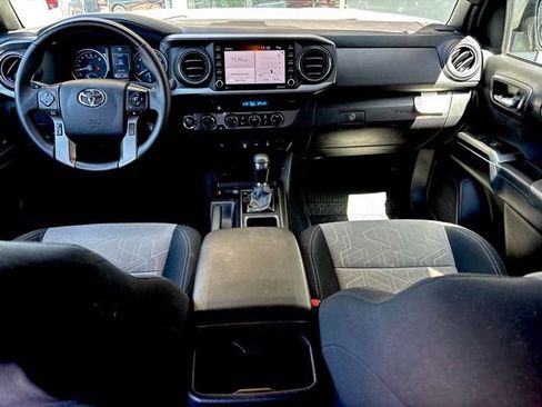 Used 2023 Toyota Tacoma TRD Off-Road image 25