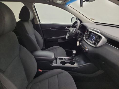 Used 2020 Kia Sorento LX AWD/4WD image 21