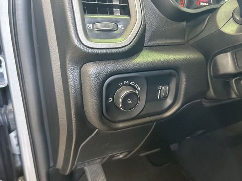 Used 2024 RAM 3500 Tradesman w/ Chrome Appearance Group image 35