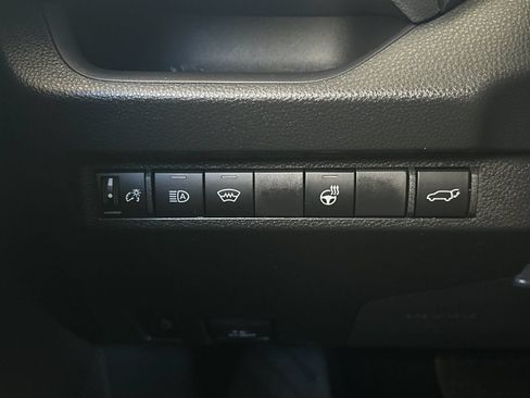 Used 2025 Toyota RAV4 SE w/ Weather & Moonroof Package AWD/4WD image 27