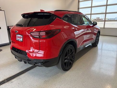Used 2024 Chevrolet Blazer RS w/ Enhanced Convenience Package AWD/4WD image 9
