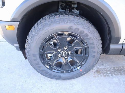 New 2025 Ford Bronco Sport Outer Banks w/ Sasquatch Outer Banks Package image 19