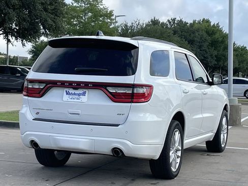 Used 2025 Dodge Durango GT AWD/4WD image 4