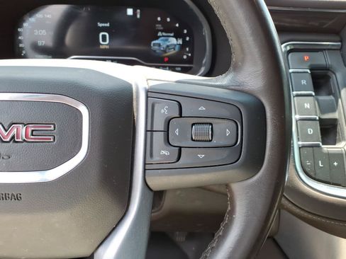 Used 2022 GMC Yukon SLE AWD/4WD image 10