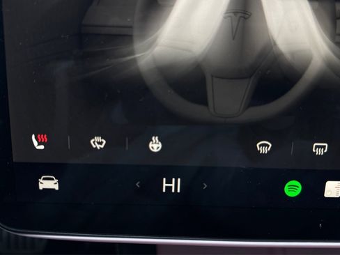 Used 2022 Tesla Model Y Performance image 40