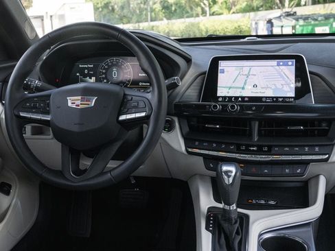 Used 2025 Cadillac CT4 Premium Luxury RWD image 18