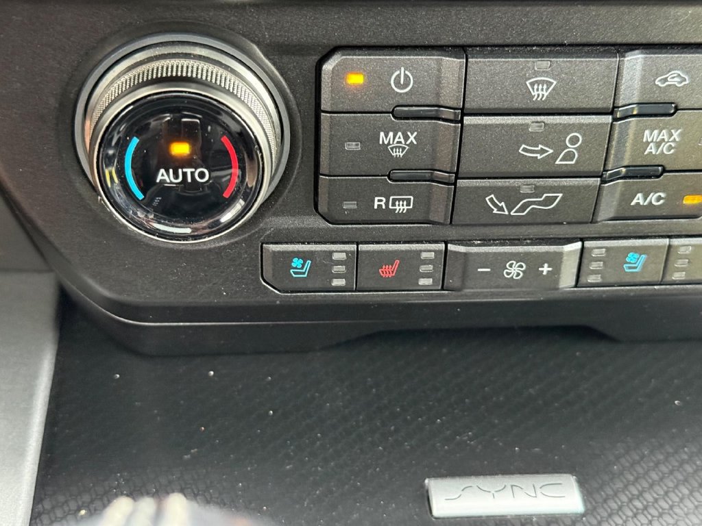 Used 2018 Ford F150 Raptor w/ Equipment Group 802A Luxury AWD/4WD image 20