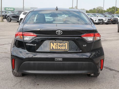 Used 2024 Toyota Corolla LE FWD image 5