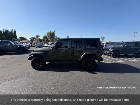 Used 2023 Jeep Wrangler Unlimited Sport AWD/4WD image 2