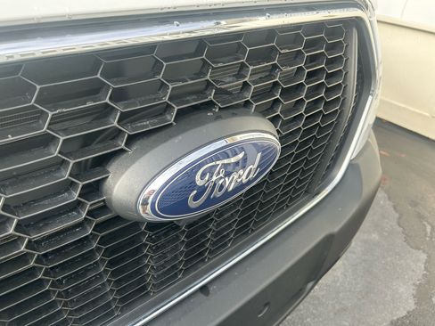 Used 2024 Ford Transit 250 XL w/ Exterior Upgrade Package image 31