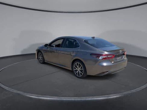 Certified 2024 Toyota Camry XLE FWD image 6