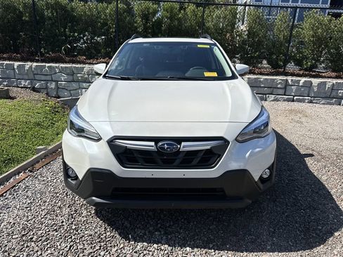 Used 2023 Subaru Crosstrek 2.5i Limited AWD/4WD image 2