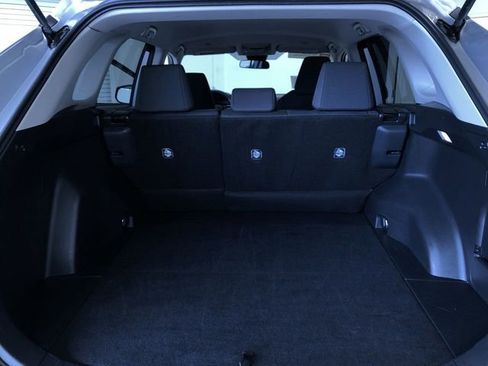 Certified 2025 Toyota RAV4 LE image 31