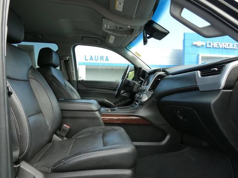 Used 2019 GMC Yukon XL SLT AWD/4WD image 13