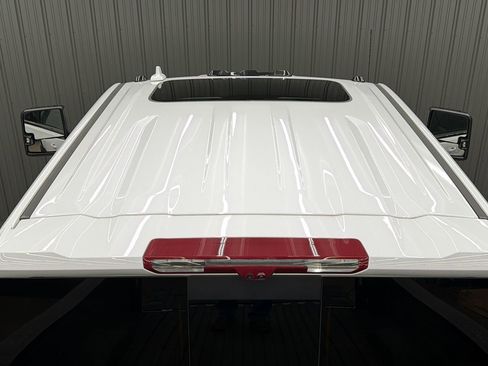 Used 2025 GMC Sierra 2500 AT4 w/ AT4 Premium Plus Package image 18